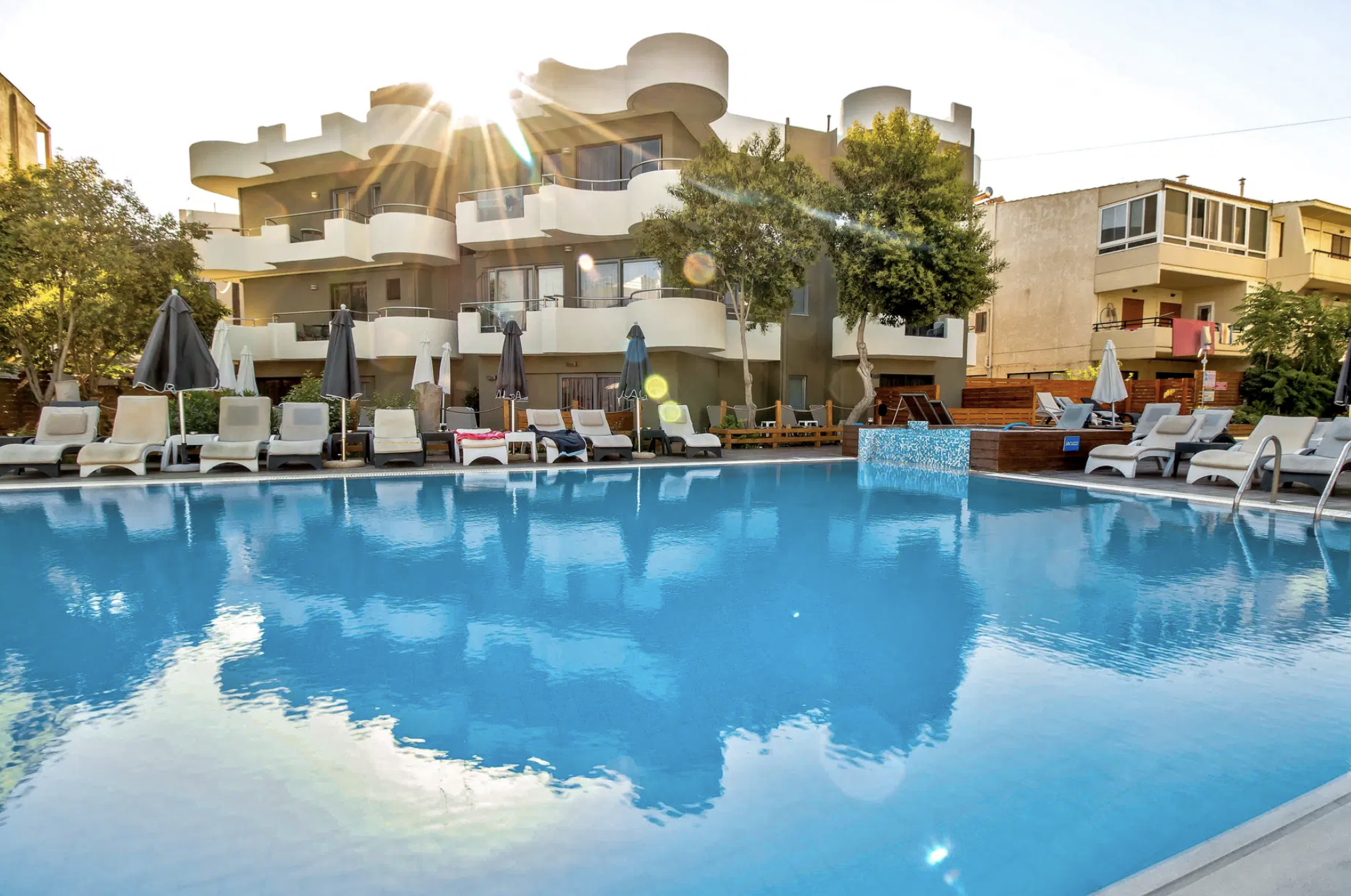 Greckie wczasy na Rodos z all inclusive ☀️ 4* hotel tuż przy plaży za 2028 PLN 💙