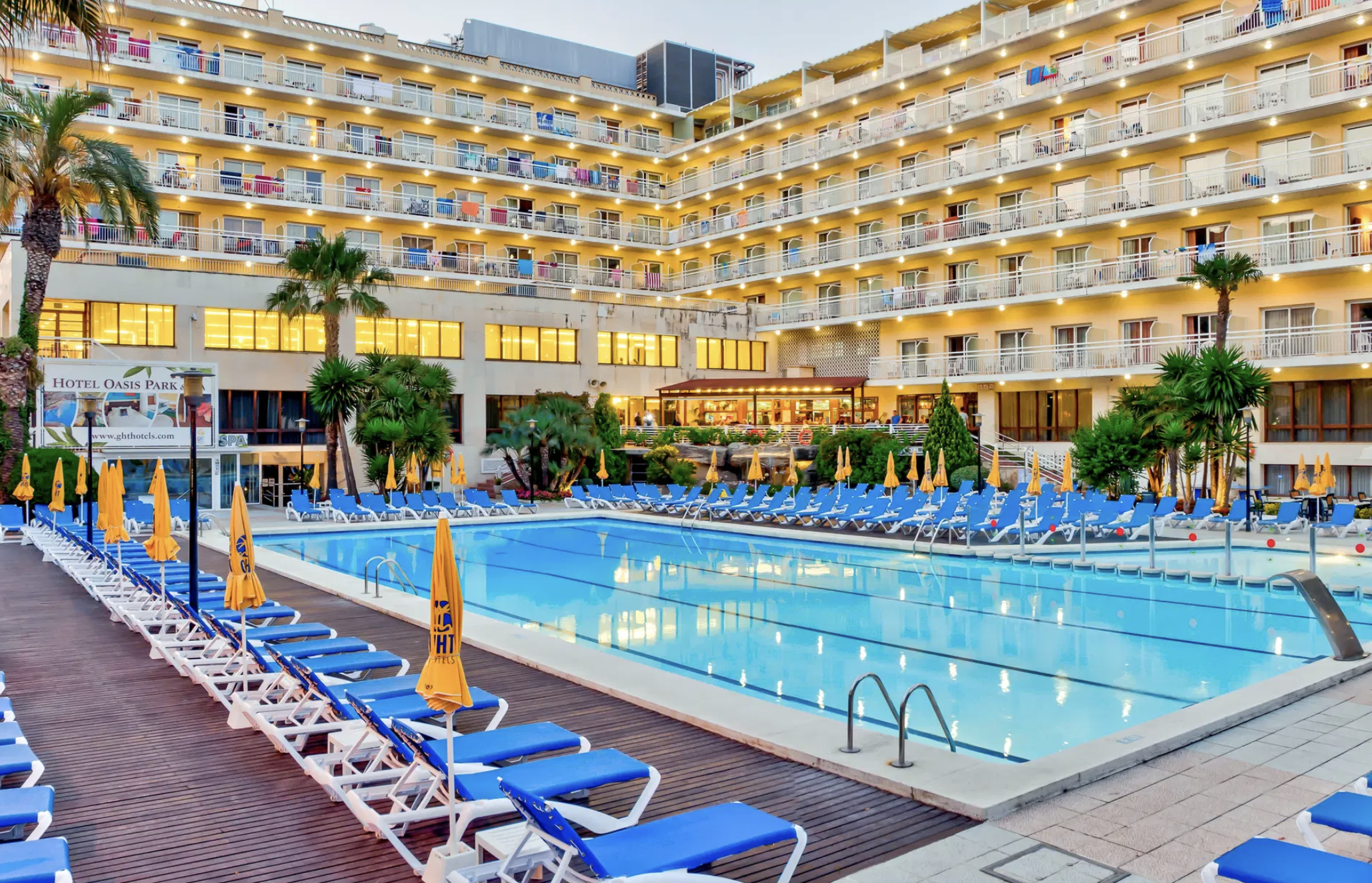 Lato w Lloret de Mar 🏖️😎🌊 4* hotel blisko plaży za 2703 PLN