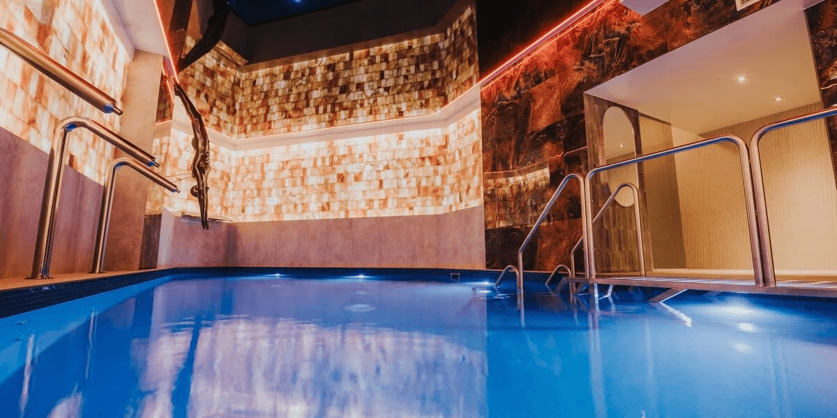 Era relaksu w Świeradowie-Zdroju 🧘 Hotel z basenem w grocie solnej 💎