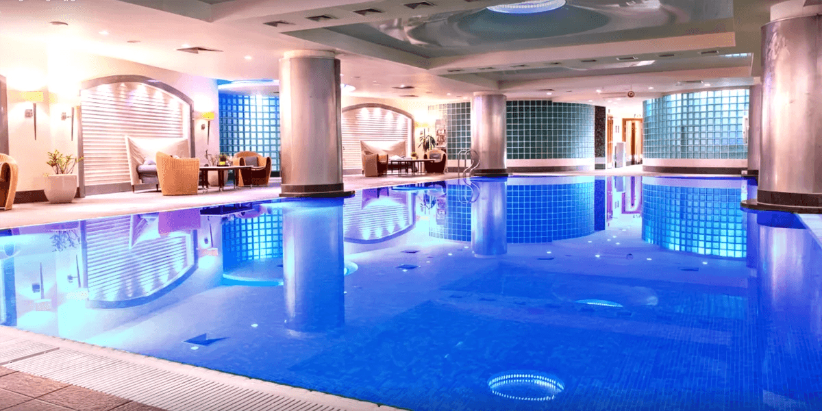 Luksus w stolicy 👑 5* Regent Warsaw Hotel z basenem i spa 🏊‍♀️✨