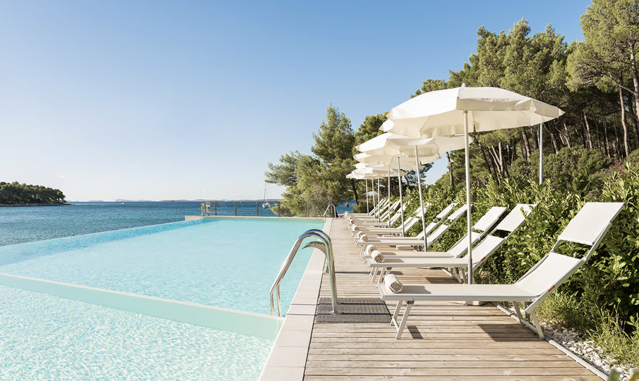 Chorwacja czeka 🌊 4* hotel nad Adriatykiem z prywatną plażą 🏖️