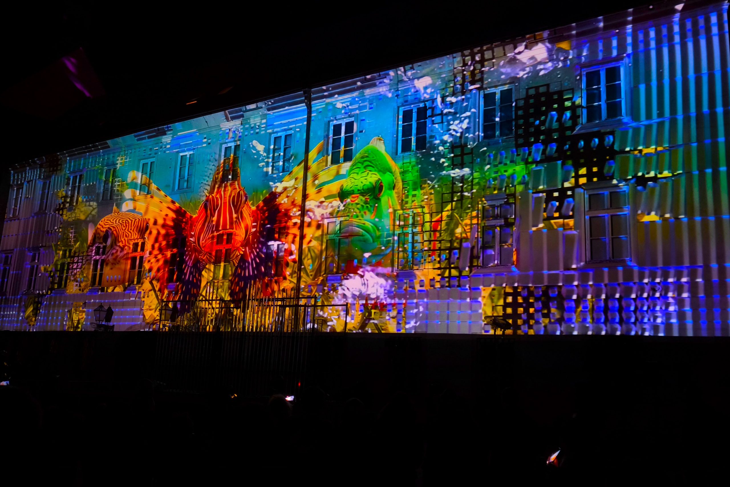 Tysiące świateł, kolorów i iluminacji. Odwiedziłem spektakularny festiwal w nieodkrytej europejskiej stolicy