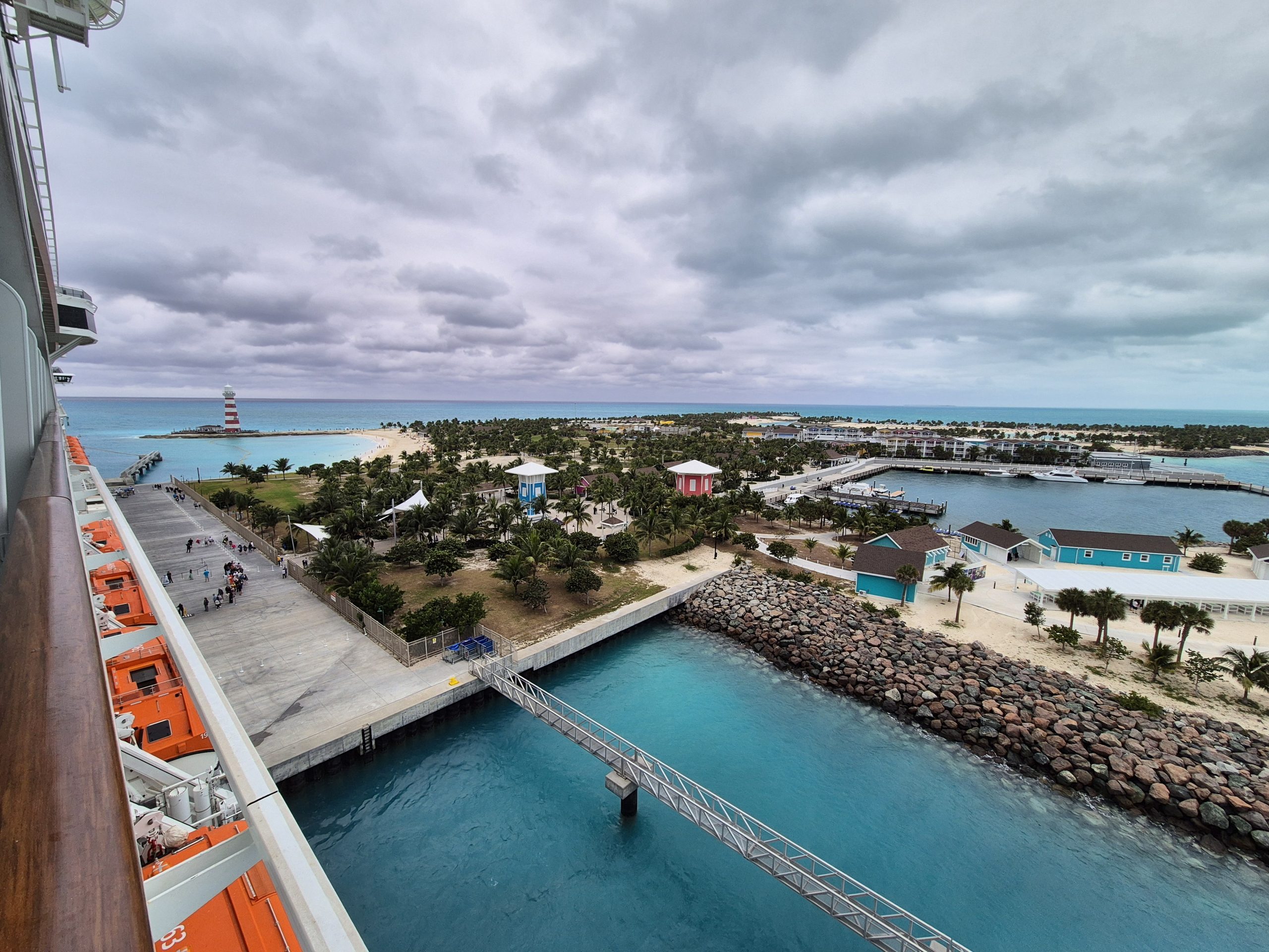 Pomysł na Wielkanoc 🐣😮🤭 Rejs po Bahamach i spacer po Nowym Jorku za 4704 PLN ✈️🛳️