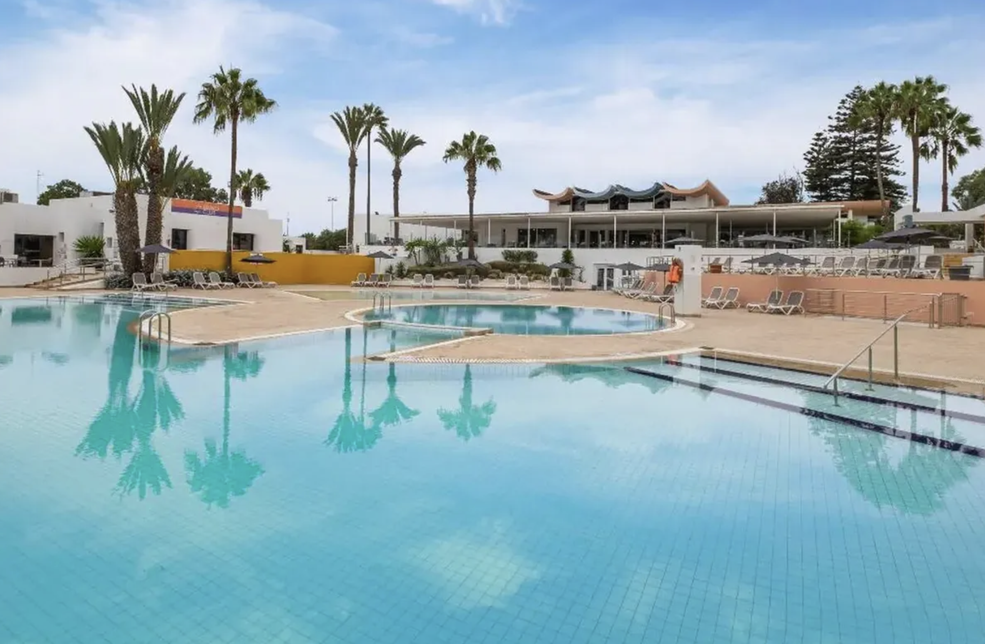 Marokańskie all inclusive w Agadirze 🍹🏖️ Tydzień w 4* hotelu 200 m od plaży za 2870 PLN 🤩