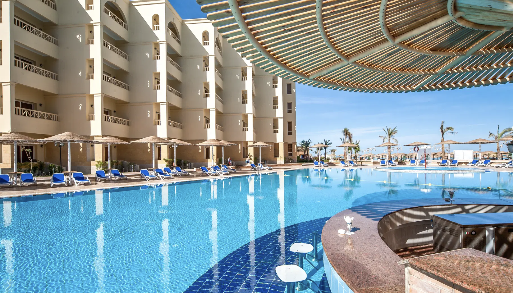 Egipskie all inclusive w 5* hotelu ze zjeżdżalniami 🌊😍🏖️ 7 dni za 2075 PLN