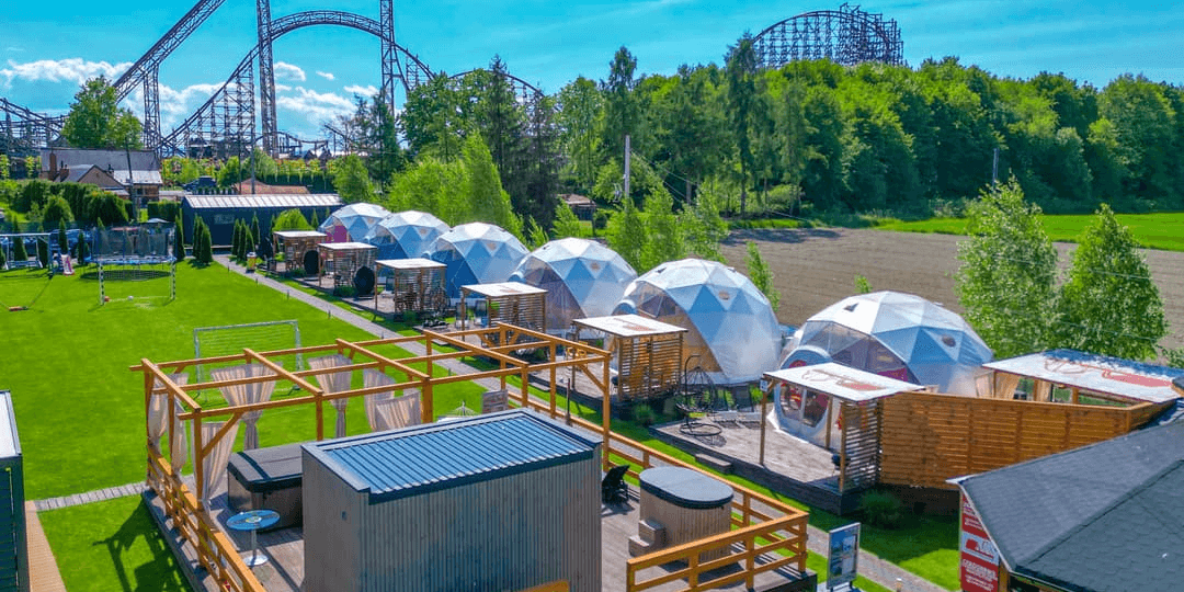 Energylandia na wyciągnięcie ręki 🎢 Domki tuż przy parku rozrywki 🎡🎠