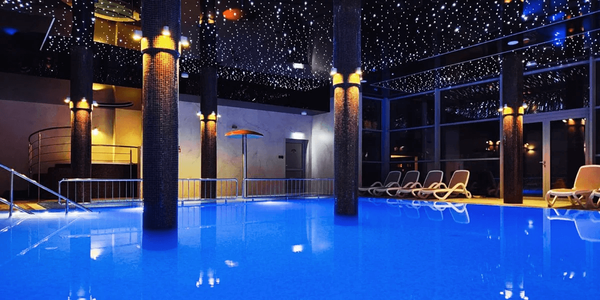 Ustronie Morskie 🌊 4* hotel Skal 150 m od plaży z basenem i spa 😍