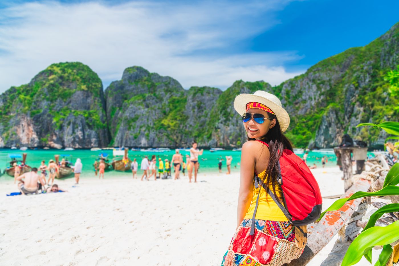 Tajlandia bez rozbijania skarbonki! 💰😊 Phuket za 2722 PLN ☀️🌴 Loty z dużym bagażem + ⭐⭐⭐⭐ hotel z basenem) 💦👙