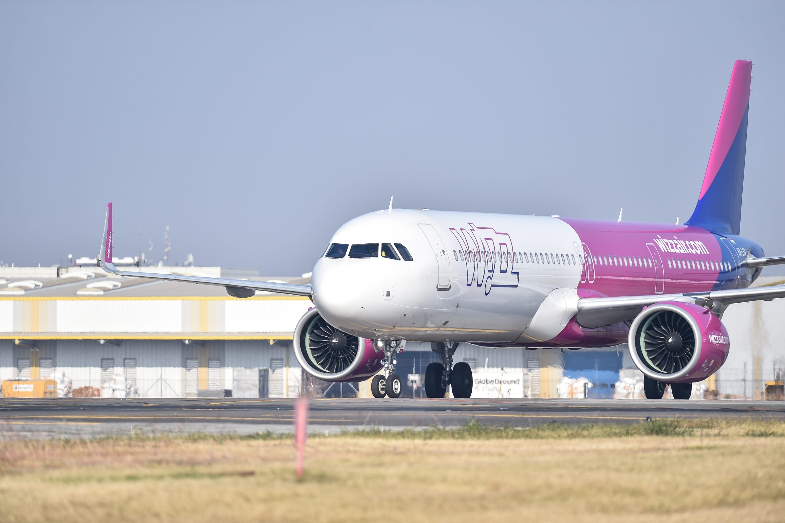 Wizz Air zawiesza loty do kolejnego kraju na Bliskim Wschodzie. Do 7 marca włącznie [NA ŻYWO]