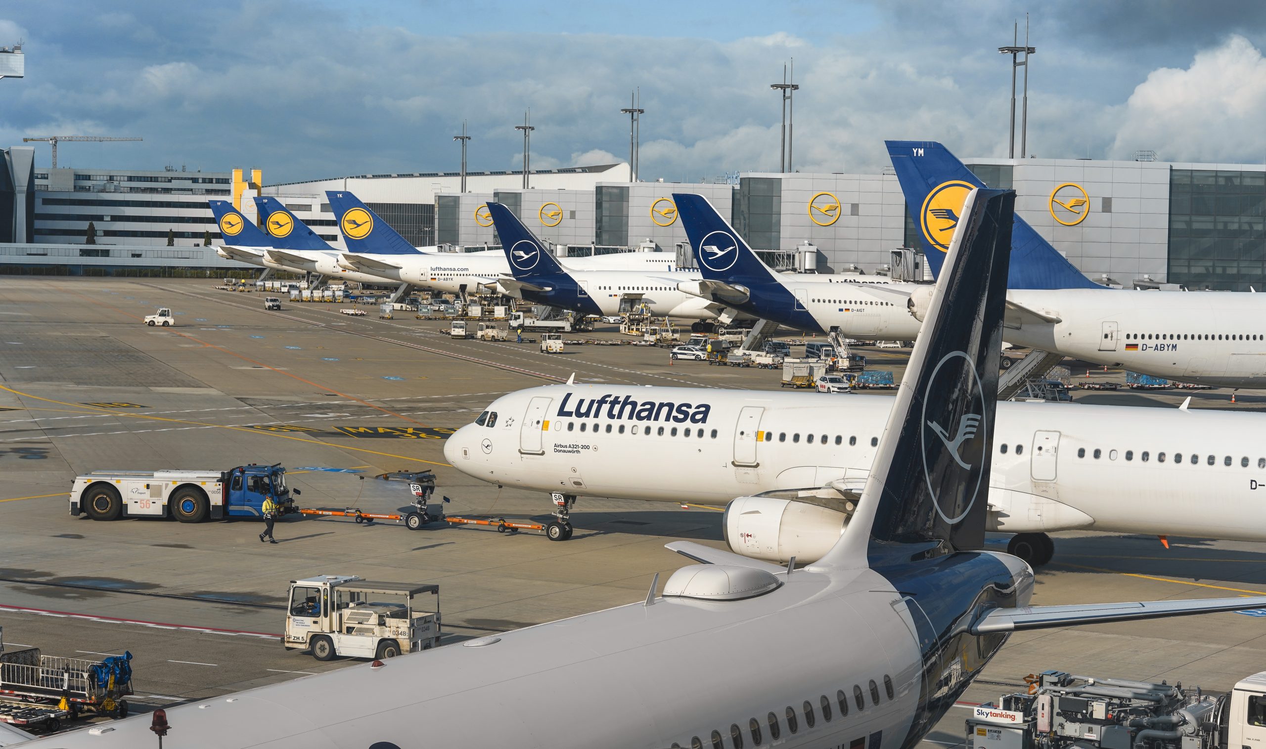 Lufthansa musi uziemić część samolotów. Zabezpieczyli 80 proc. paliwa, a i tak dopłacą 1,5 mld euro