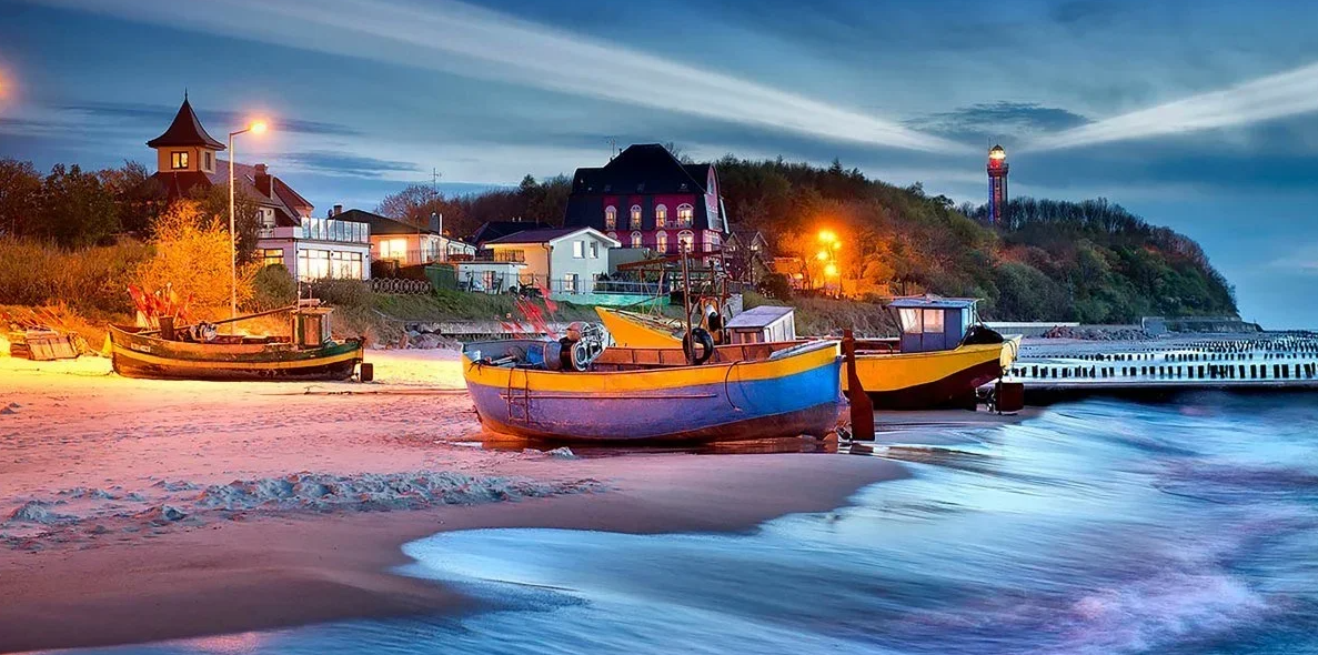 Niechorze z latarnią w tle 🌊 Apartamenty z basenem i strefą wellness nad Bałtykiem 🏖️