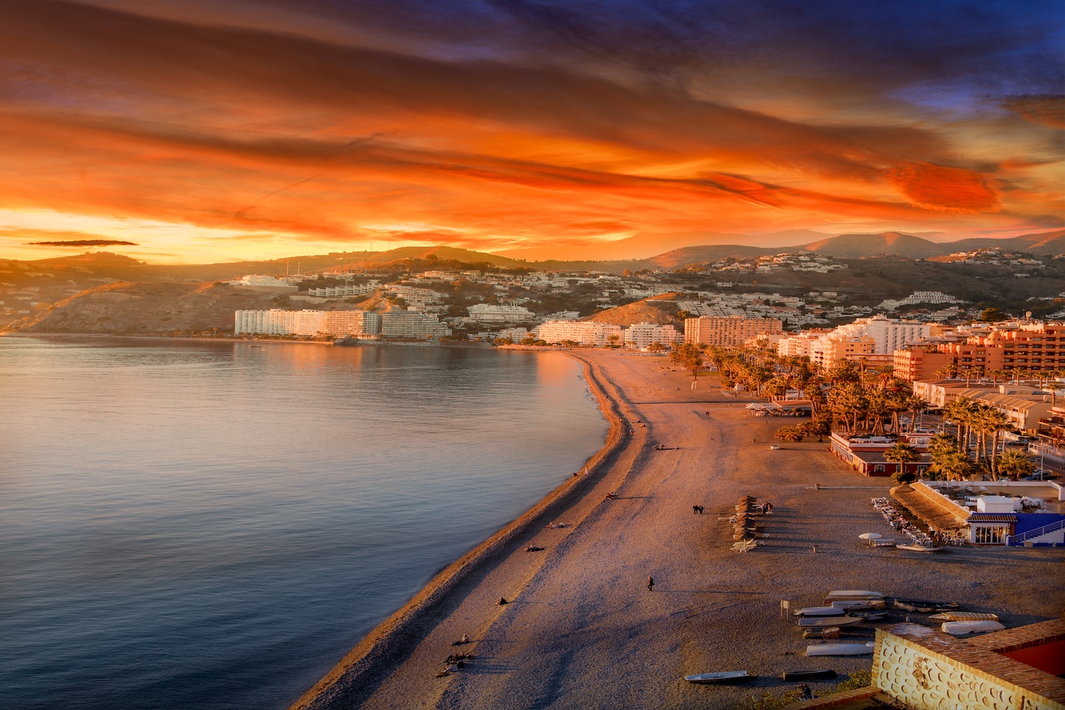 Andaluzja w cenie, która nie parzy 🌞🏖️Wczasy w 4* hotelu z wyżywieniem za 2352 PLN 🤩