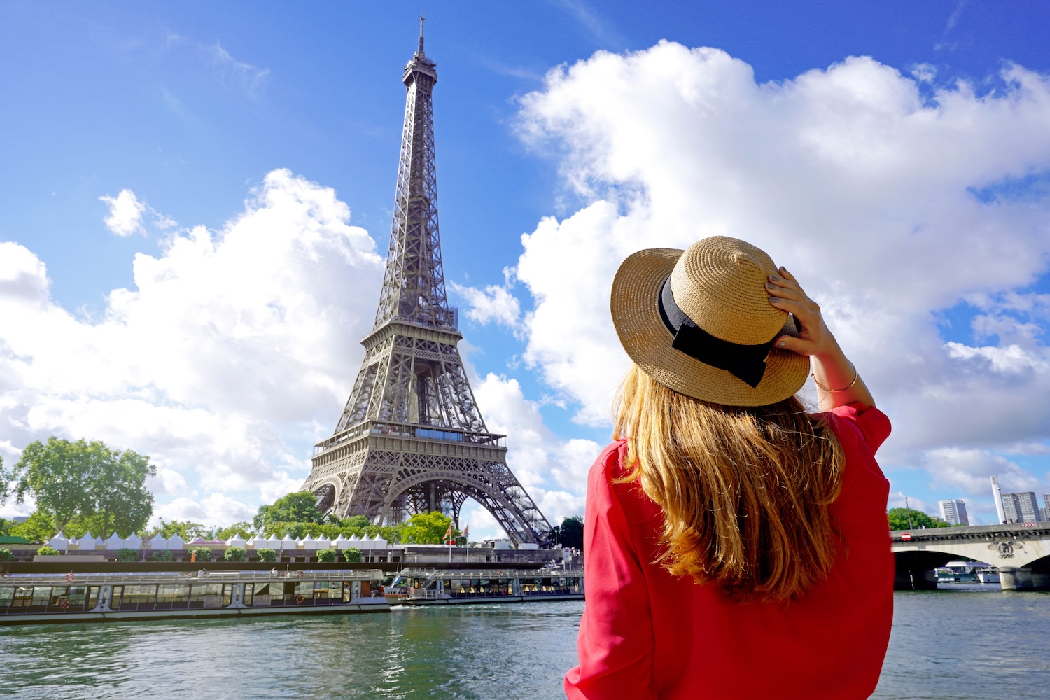 Romantyczny Paryż na przedłużony weekend 🗼💕 Loty i hotel za 990 PLN ✨😍