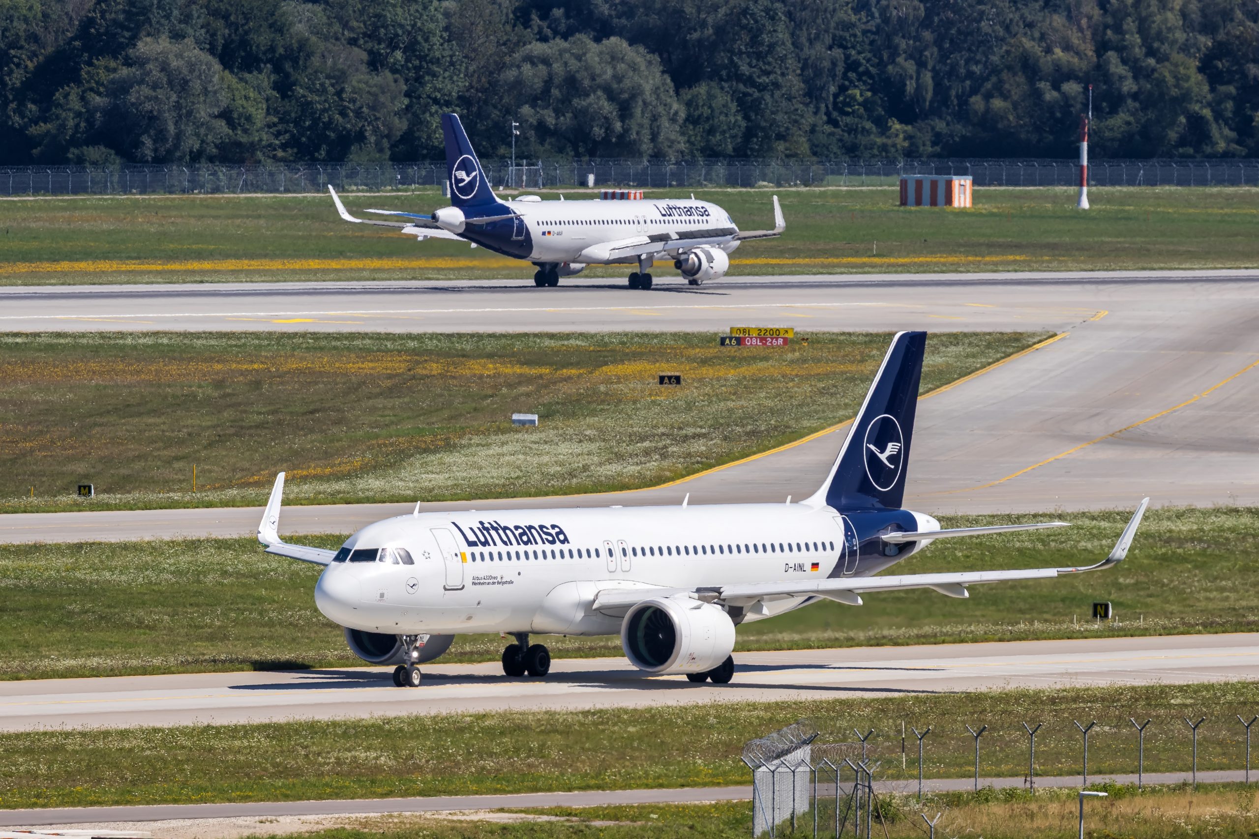Lufthansa potwierdza zawieszenie 2 kolejnych tras z Polski. Nie polecimy do dużego hubu, ale jest też iskierka nadziei