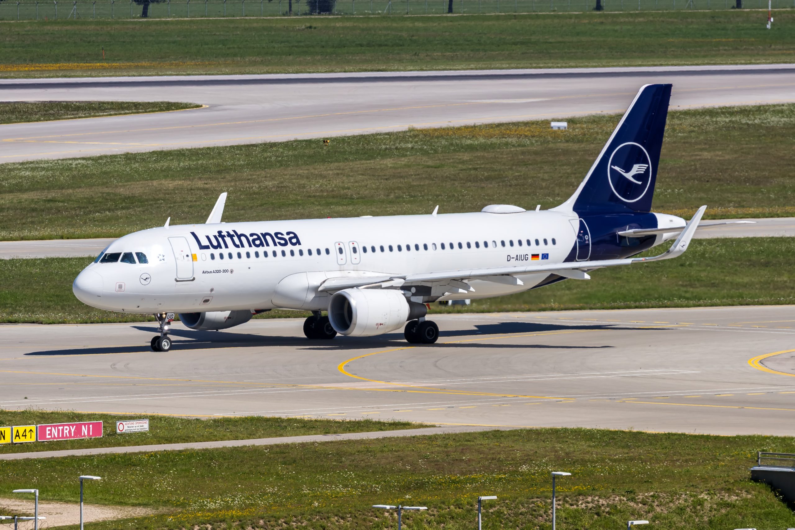 Lufthansa kasuje 2 kolejne trasy z Polski! Tym razem uderza w duże lotniska – o lotach do hubów możemy zapomnieć