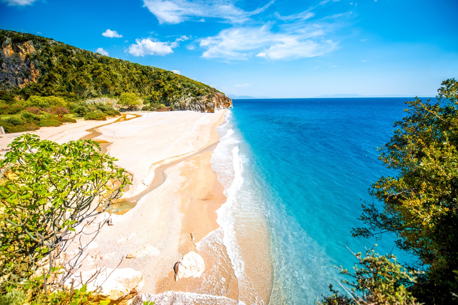 Albania z all inclusive – wczasy nad Adriatykiem 🌊🍸 4* hotel za 2817 PLN