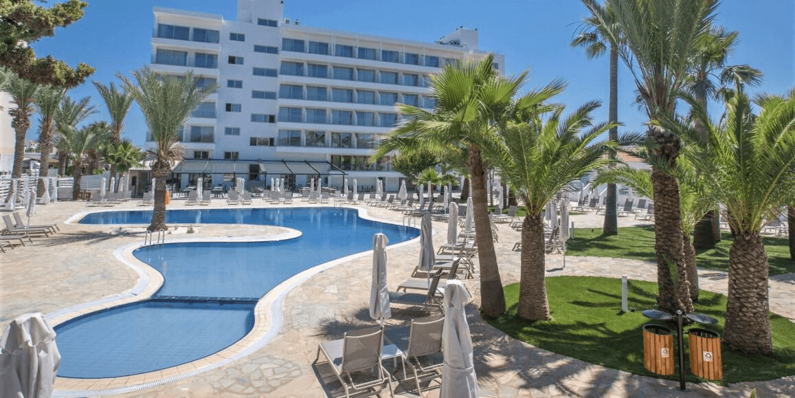 Cypr w czerwcowej odsłonie 🌊☀️ 7 nocy w 4* hotelu z wyżywieniem w Protaras za 2493 PLN 🇨🇾