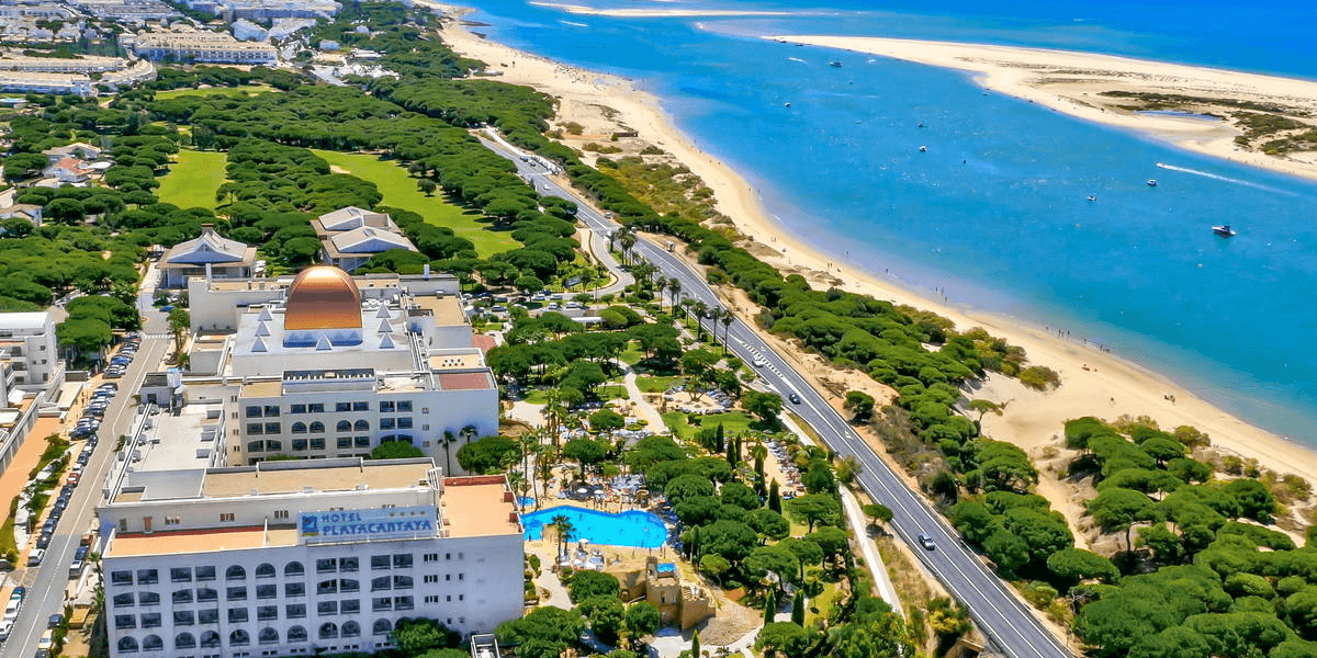 Aquapark, spa i plaża w pakiecie 🌊💆🏖️ 4* hotel na Costa de la Luz za 2636 PLN