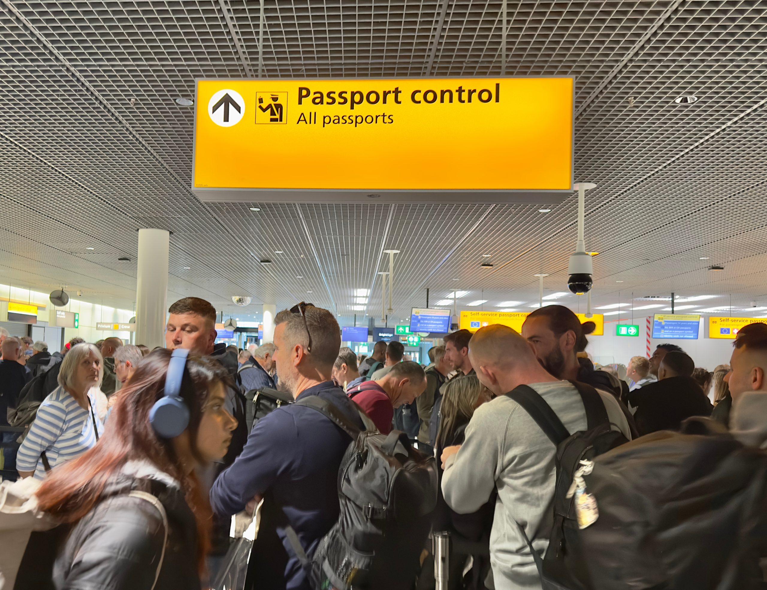 Lotnisko w Lizbonie sparaliżowane. Ryanair straszy, że w Polsce będzie podobnie: „Latem co najmniej 3 lotniska będą zapchane”