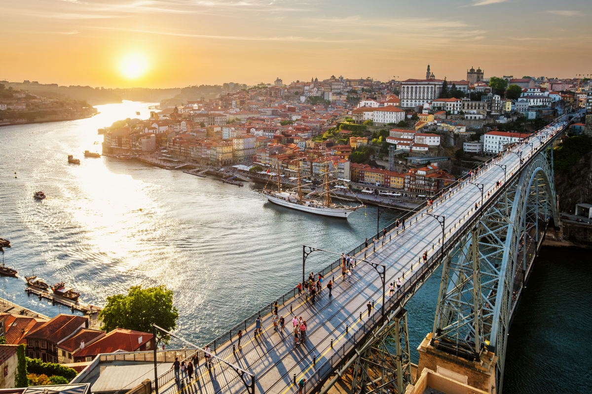 City break w Porto z winem w tle 🍷🌉 Kilka dni w Portugalii za 999 PLN
