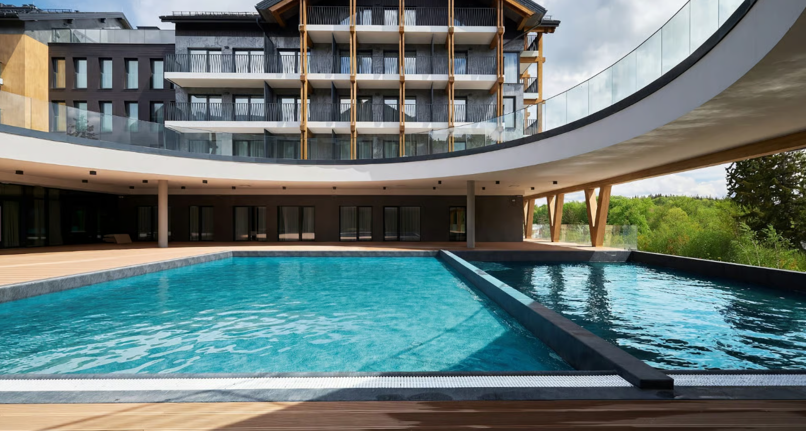 ✨ Nowości na Travelist.pl 🌊⛰️ Świetne hotele nad morzem, w górach lub na city break 🏙️