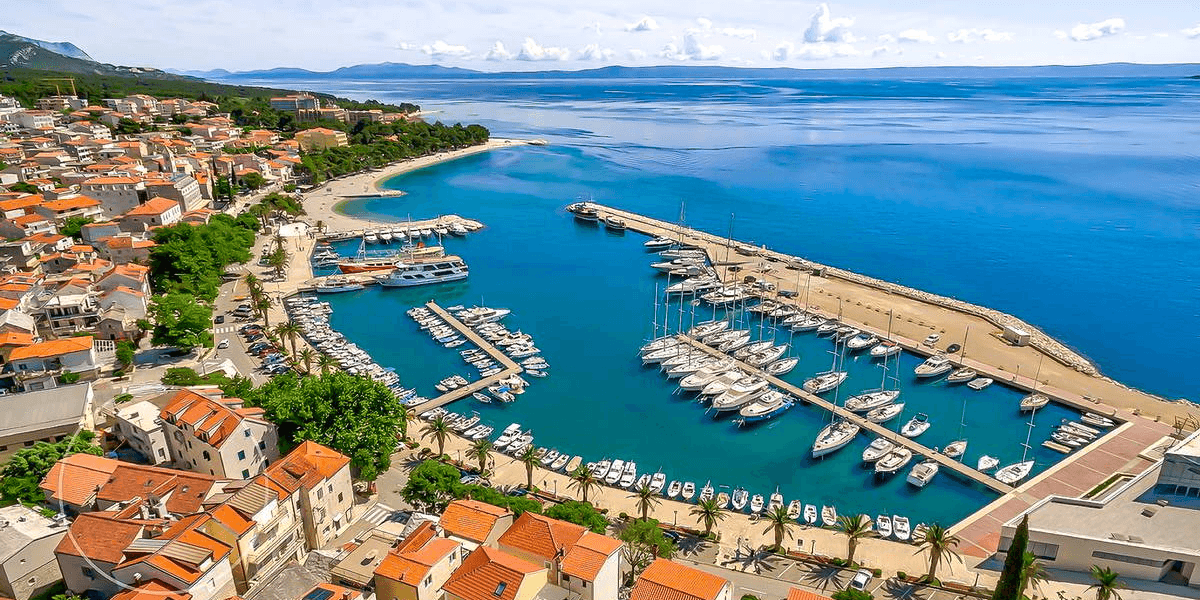 Chorwacja z wyżywieniem i blisko morza 🏖️⭐⭐⭐⭐ 7 dni w Bašce Vodzie od 2432 PLN