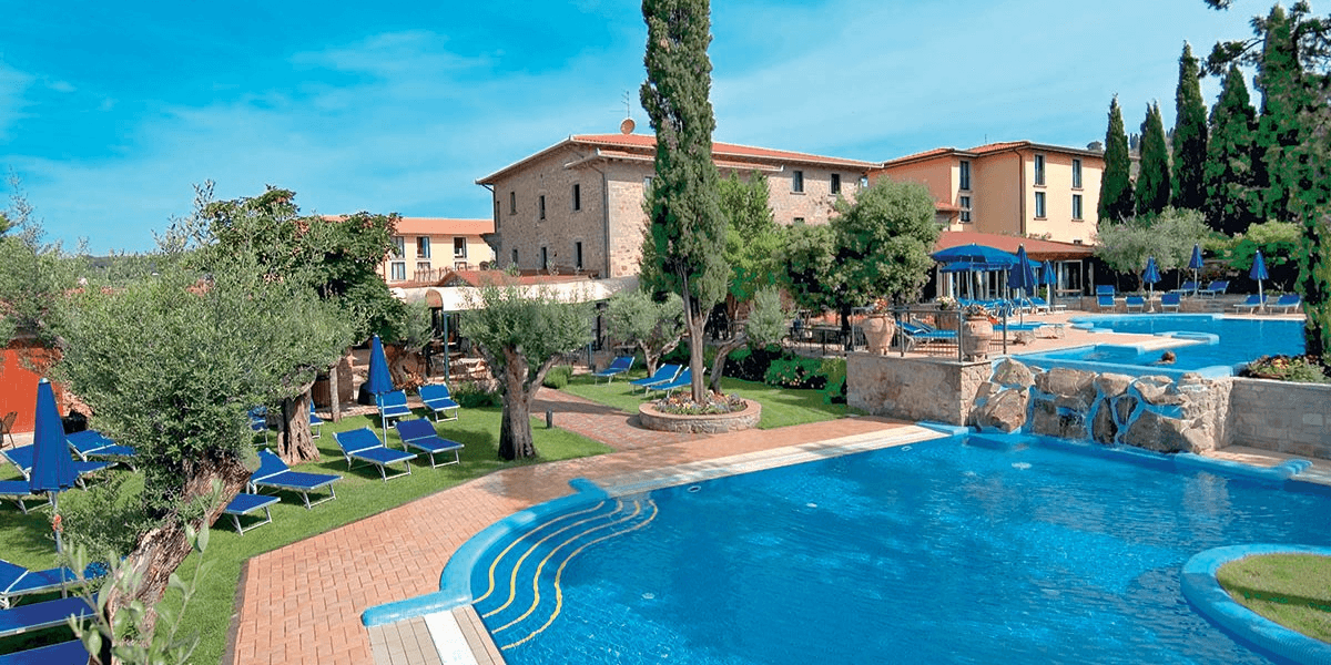 Wczasy we włoskiej Umbrii 🕰️🌿 Urlop w 4* hotelu nad jeziorem za 2859 PLN