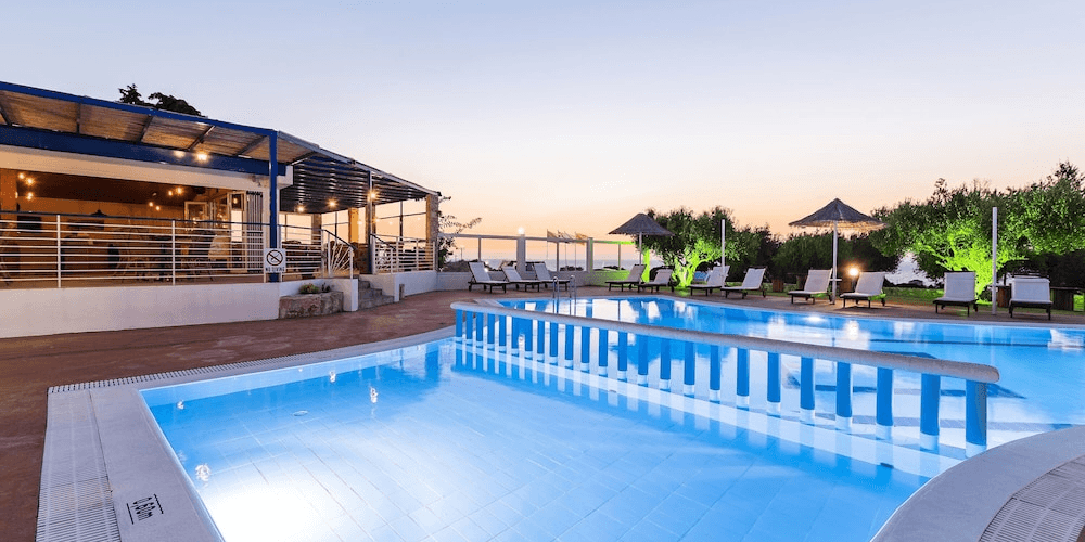 Letni relaks na greckiej wyspie 🌅🏄 Wycieczka na Rodos ze śniadaniami za 1099 PLN 🏖️🇬🇷