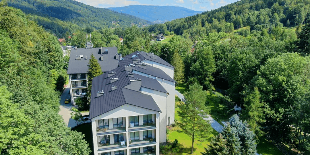 Beskidzki reset w 4* hotelu 🏔️ basen, siłownia i dzieci gratis 🧒🌲