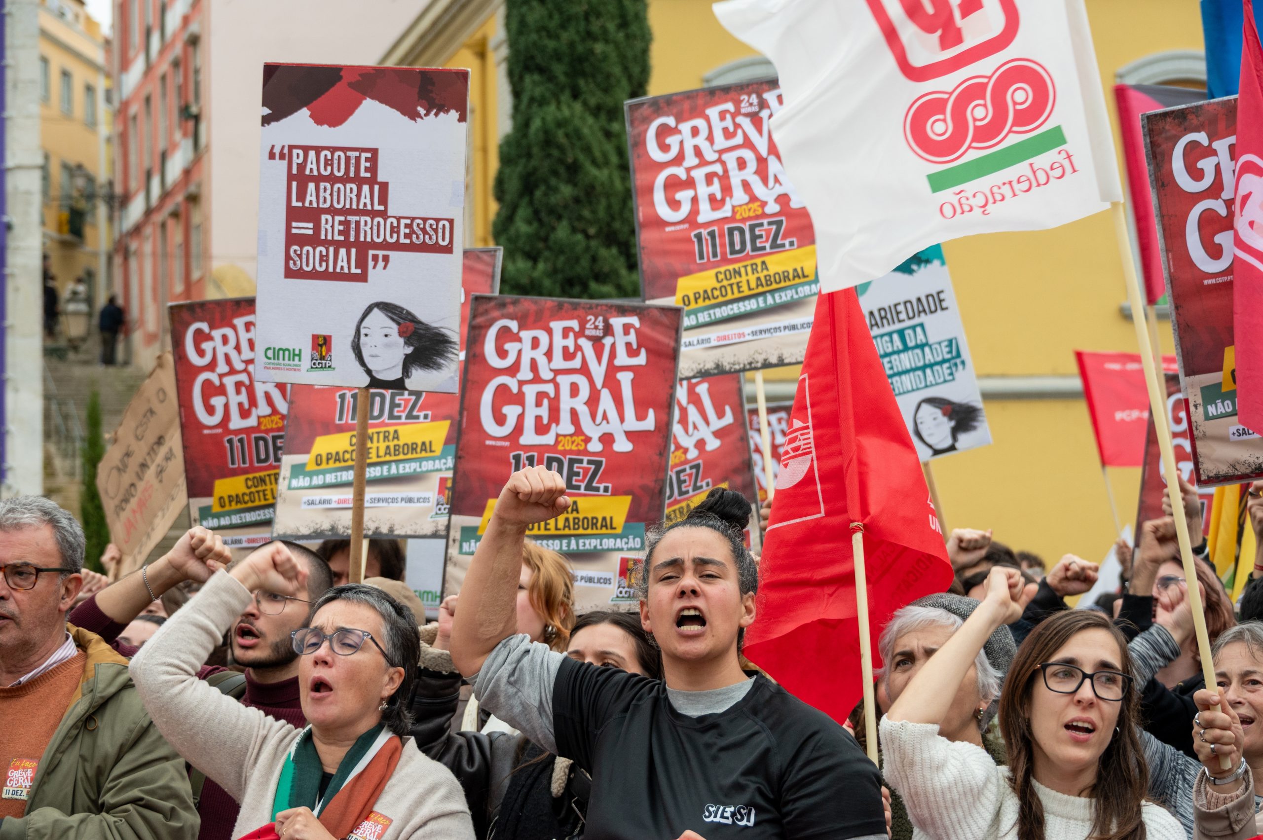 Chaos komunikacyjny i odwołane loty. Strajk generalny sparaliżuje jutro Portugalię, ale pierwsze efekty odczujesz już dziś