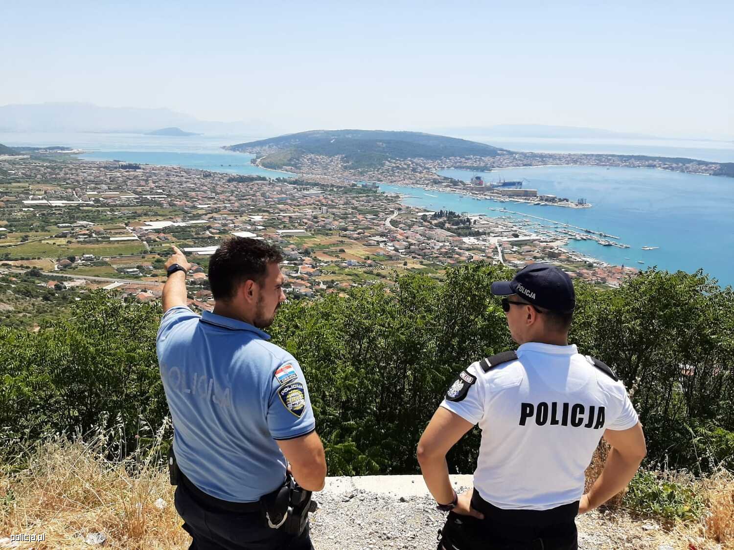 Ambasada w Chorwacji ostrzega, a polscy policjanci jadą pilnować rodaków. Sezon ruszył z kopyta!