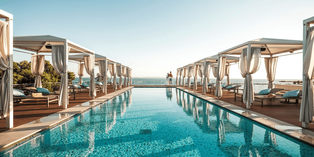 Chorwacja bez przepłacania 🌊🏖️ Loty i ⭐️⭐️⭐️⭐️hotel za 599 PLN 🤩