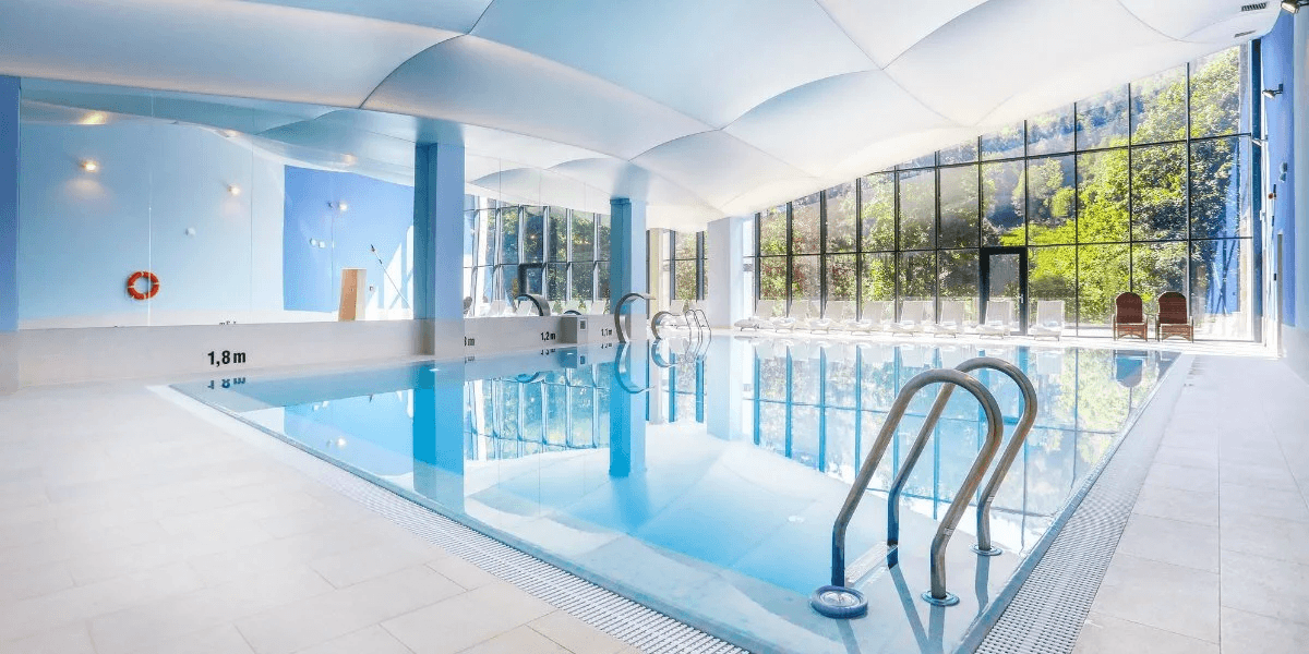 Beskid Śląski w 4* stylu 🏔️ Relaks w strefie spa, basen i śniadania w cenie 🛏️✨