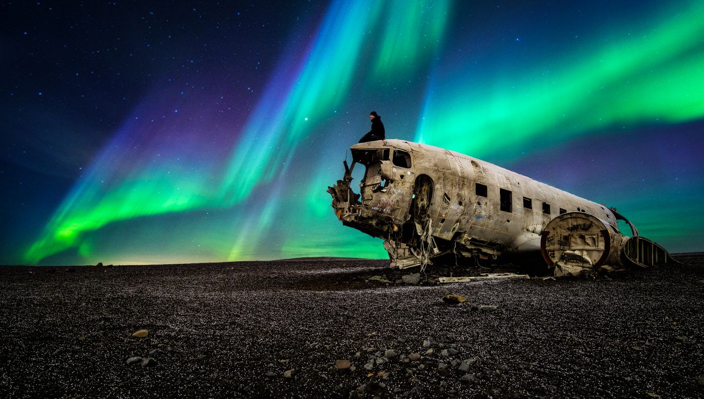 Islandia na weekend (bez urlopu) za 949 PLN 🧊🌋 Loty w świetnych godzinach + 4* hotel spa 🌿🧖🏻‍♀️