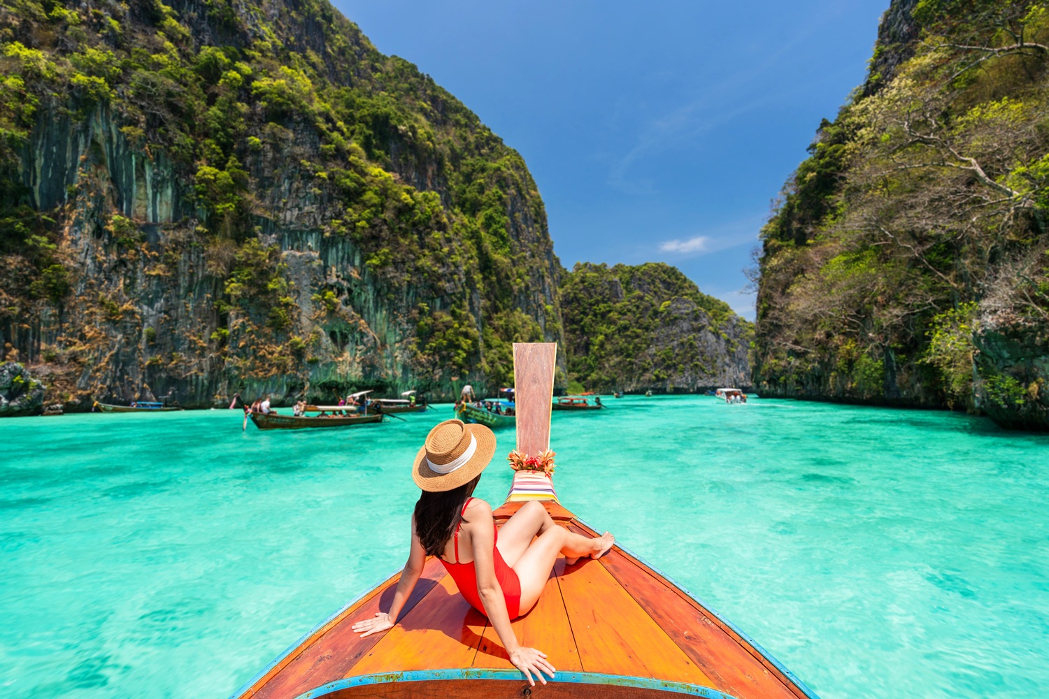 Tajski relaks z basenem za progiem 🏊🌴 Tydzień w 4🌟 hotelu na Phuket za 3479 PLN 😍