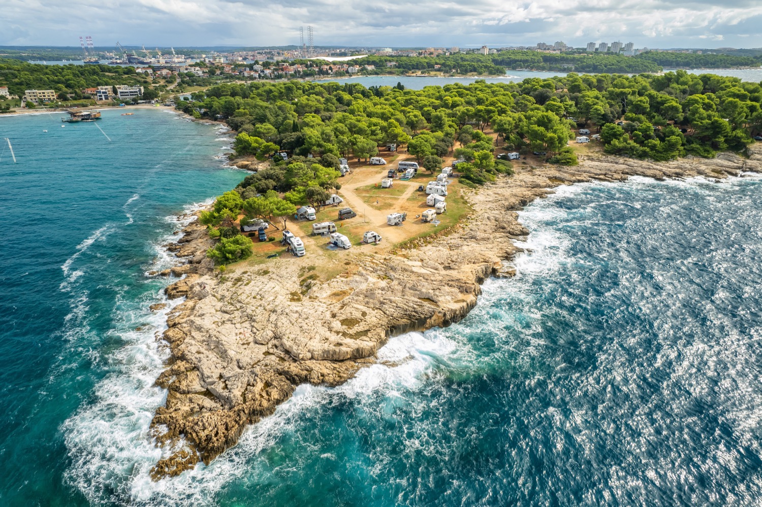 Istria z wyżywieniem 🌊🇭🇷 Tydzień w 4* apartamentach w Poreču za 2569 PLN