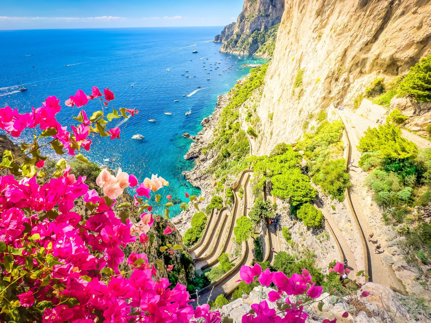 Wakacyjne la dolce vita w najlepszym wydaniu 🐚🍹 Capri i Neapol w jednej podróży za 524 PLN 🍋🌊