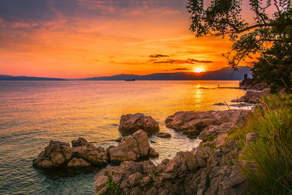 Chorwacja w rytmie Adriatyku 🌊🏖️ Tydzień na Riwierze Makarskiej za 2481 PLN