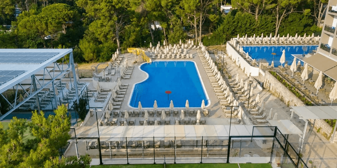 All Inclusive nad Adriatykiem 🌊 hotel 350 m od plaży w Chorwacji 🏖️