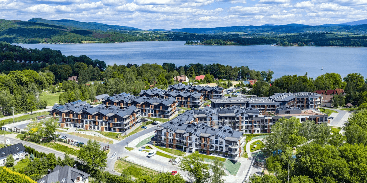 Laguna w Beskidach 🏔️ Nowa strefa basenowa, jacuzzi na dachu i pobyt 2 dzieci gratis