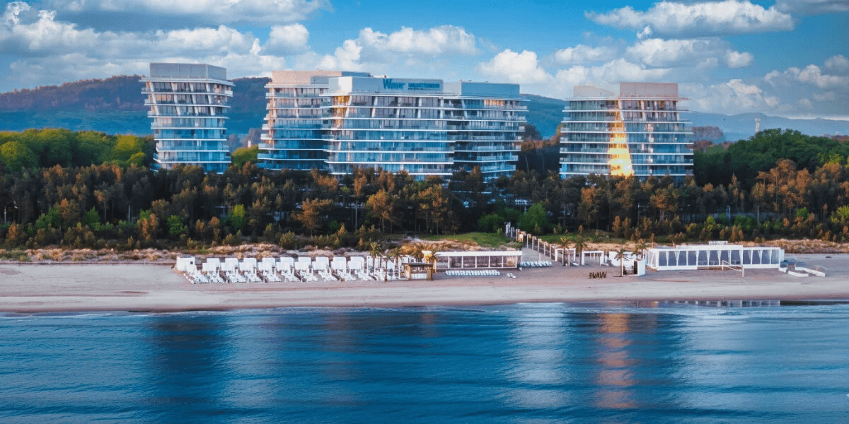 Fala dobrego samopoczucia 🌊 Apartamenty przy plaży w Międzyzdrojach z basenem i strefą spa 🏖️✨