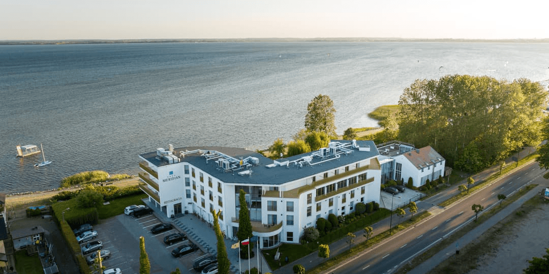 Chałupy z widokiem na morze 🌊 Pobyt ze spa i śniadaniami od 285 PLN