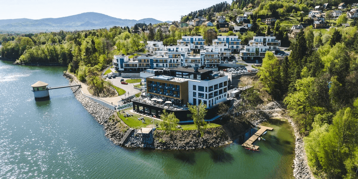 Jezioro, góry i spa w jednym 🏔️ 4* resort nad Jeziorem Żywieckim 🌊