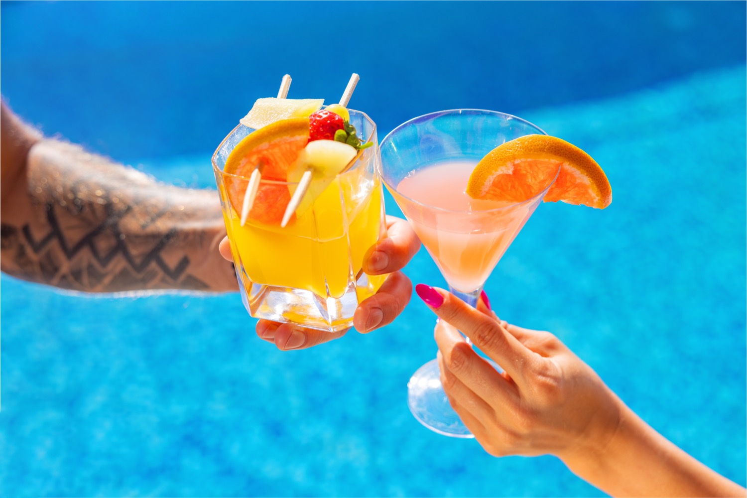 Turcja z all inclusive i 5 zjeżdżalniami 🌊🇹🇷 Wczasy w 4* Serenis Hotel za 2489 PLN