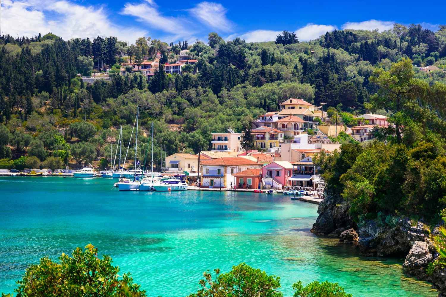 W stronę Paxos 💙 Tydzień w Grecji za 1136 PLN 😱 Loty + prom + noclegi ✈️🚢🏨