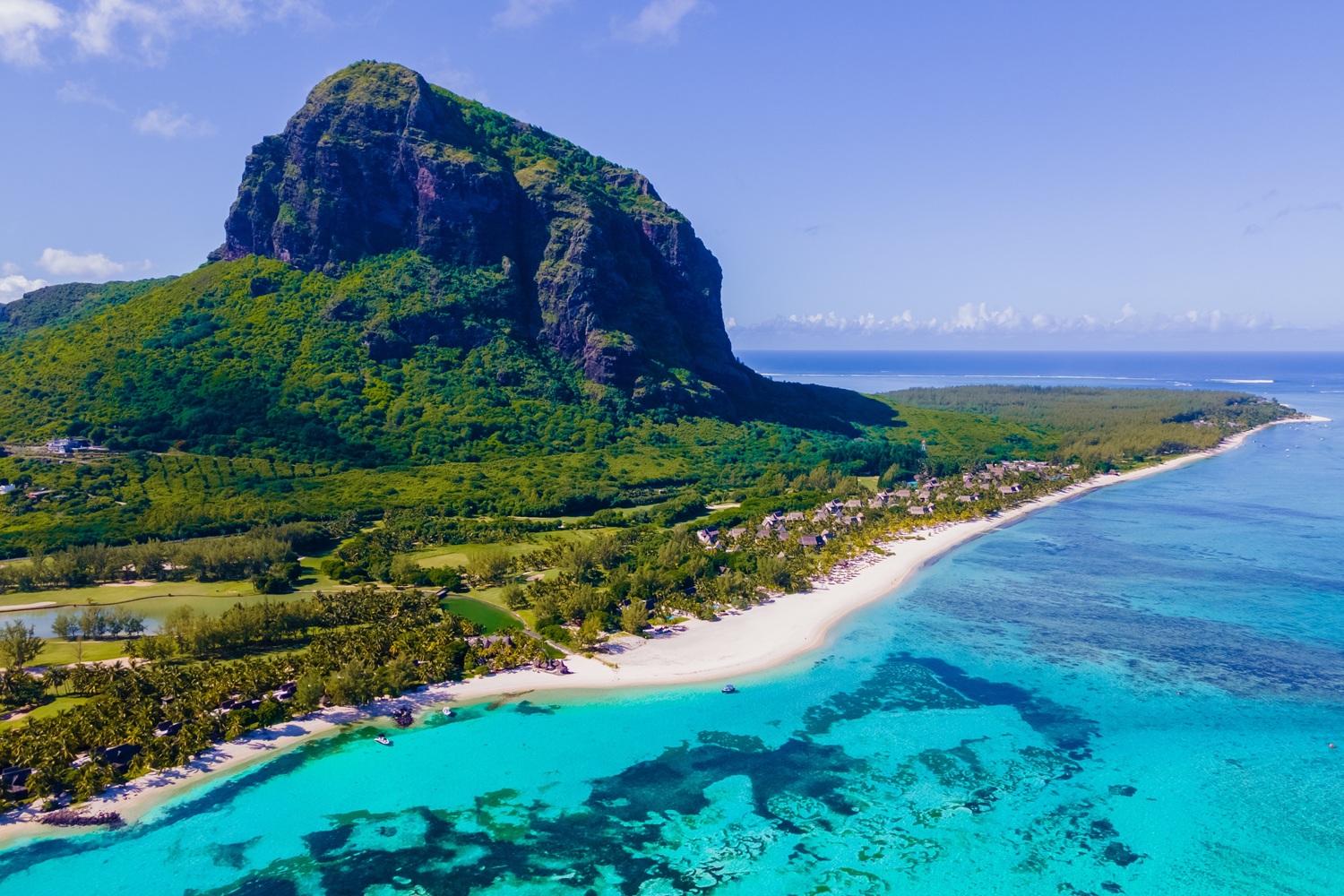 ✨Dwa tygodnie w tropikach 🌴 Wycieczka na Mauritius za 3867 PLN 😱 Loty + apartament 🥰