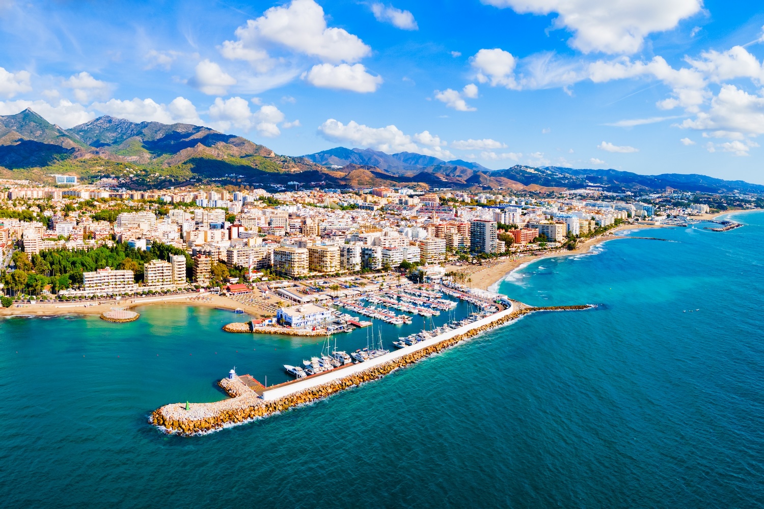 Słoneczna Andaluzja poleca się na lato ☀️🍹 Tydzień na Costa del Sol w 4* hotelu z wyżywieniem za 2773 PLN 🌊😍
