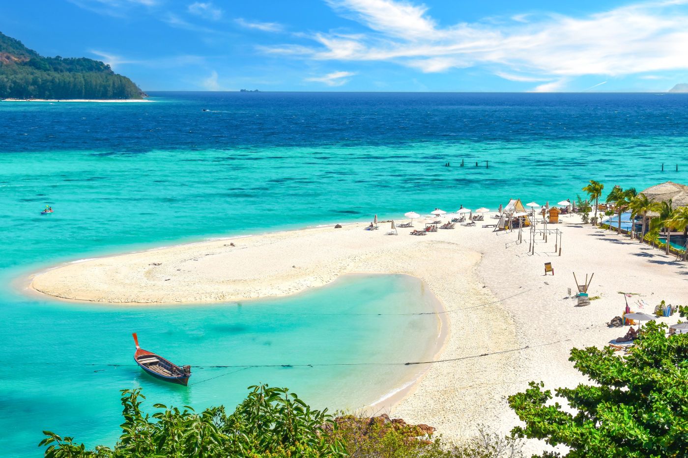 Ferie zimowe w tropikach 🏝️🌏 Ko Lipe, Langkawi i Kuala Lumpur w jednej podróży za 2941 PLN 🏖️🥥
