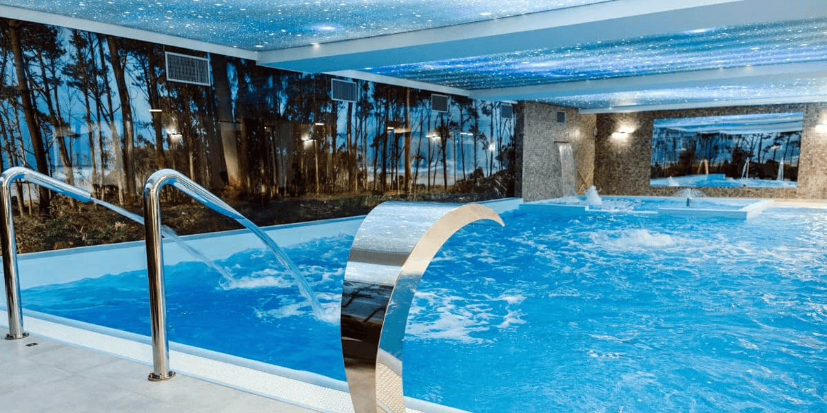 Bałtyk tuż za progiem 🌊 Pobyt z wellness, basenem i wyżywieniem w Łebie 🏖️✨
