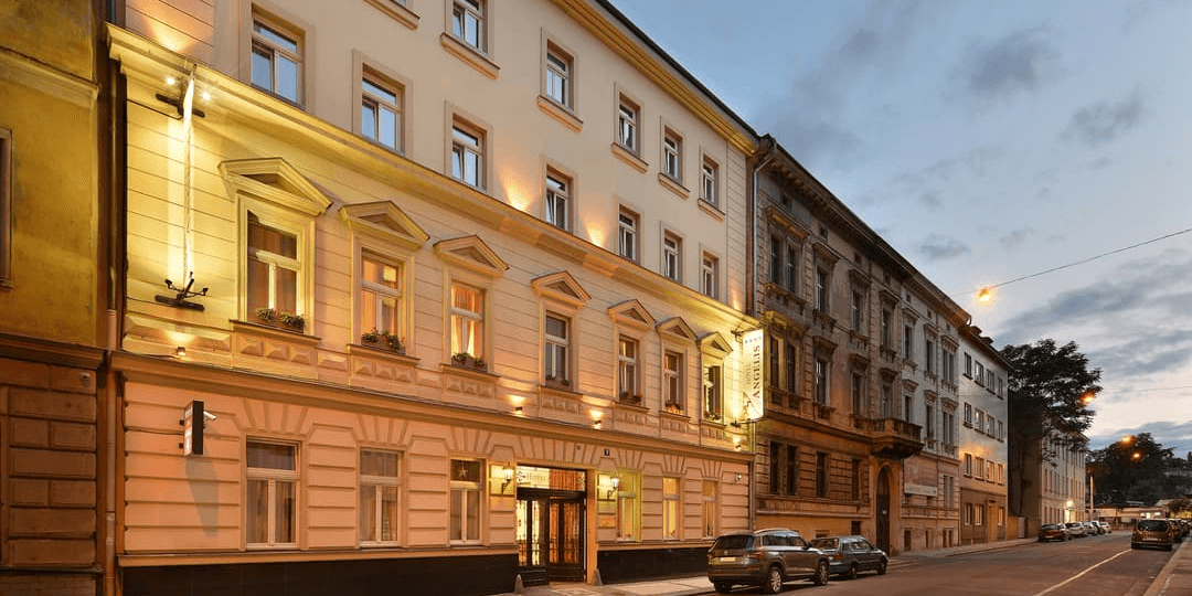 Złota Praga za srebrną cenę 🏰 4* hotel w samym sercu miasta ze śniadaniami 🥐